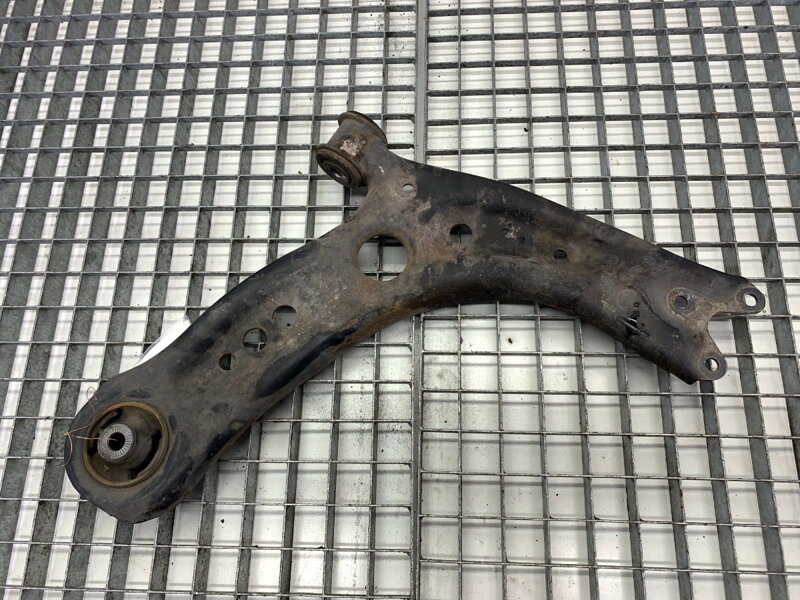 RAMENO PRAVÉ PREDNÉ VW GOLF VII (5G1, BQ1, BE1, BE2) 2012 - 2022