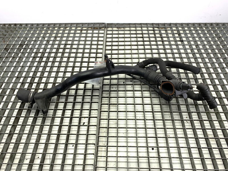 HLAVNÉ POTRUBIE VODY AUDI A4 B8 (8K2) 2007 - 2015 03L121071