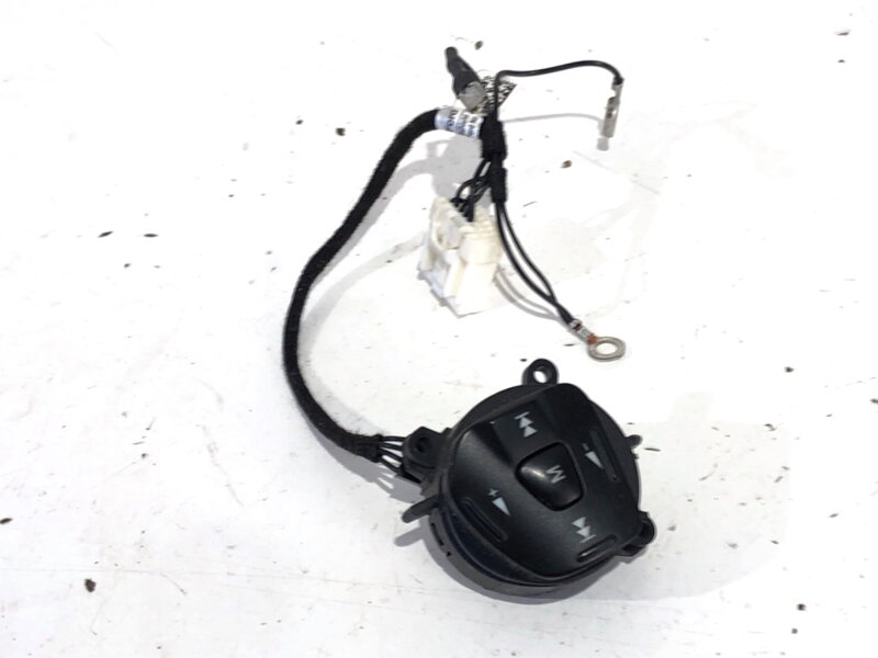 PREPÍNAČE VOLANTU FORD FIESTA VI (CB1, CCN) 2008 - 2022 AB39-14K147-AA PREPÍNAČE VOLANTU FORD FIESTA VI (CB1, CCN) 2008 - 2022 AB39-14K147-AA