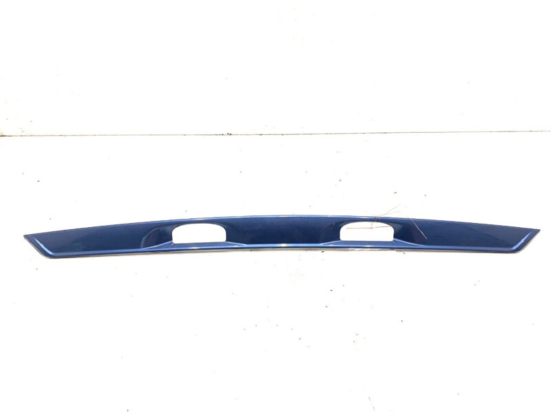 LIŠTA VEKA BATOŽINOVÉHO PRIESTORU ZADNÁ HONDA CIVIC VIII SEDAN (FD, FA) 2005 - 2022 74890-SNB-00 LIŠTA VEKA BATOŽINOVÉHO PRIESTORU ZADNÁ HONDA CIVIC VIII SEDAN (FD, FA) 2005 - 2022 74890-SNB-00