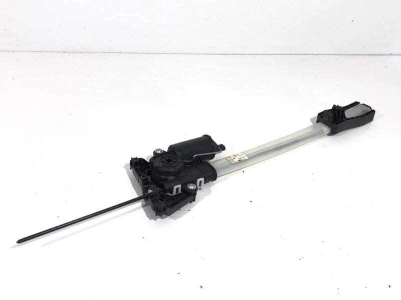 ROLETA DVERE ZADNÉ PRAVÉ BMW 6 GRAN COUPE (F06) 2012 - 2018 7292008 ROLETA DVERE ZADNÉ PRAVÉ BMW 6 GRAN COUPE (F06) 2012 - 2018 7292008