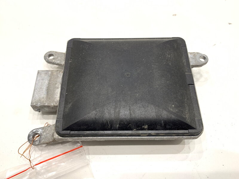 SNÍMAČ ZMENY ČELA POHYBU ĽAVÝ BMW 6 GRAN COUPE (F06) 2012 - 2018 6869508