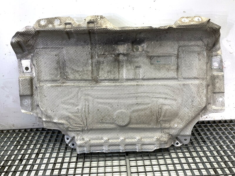 KRYT TEPELNÁ VOLVO XC60 II (246) 2017 - 2022 31694651