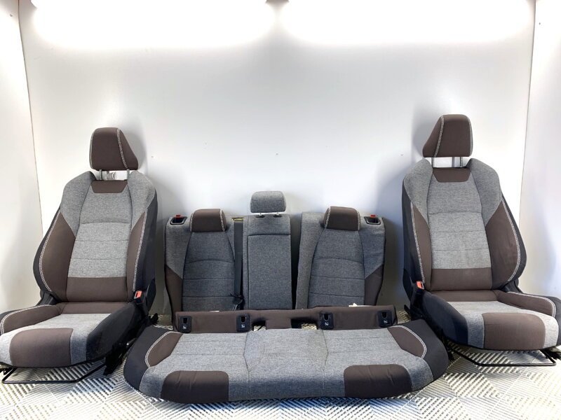 Sedadlá lavica / sedačka sada Toyota Corolla Kombi (_E21_) 2019 -