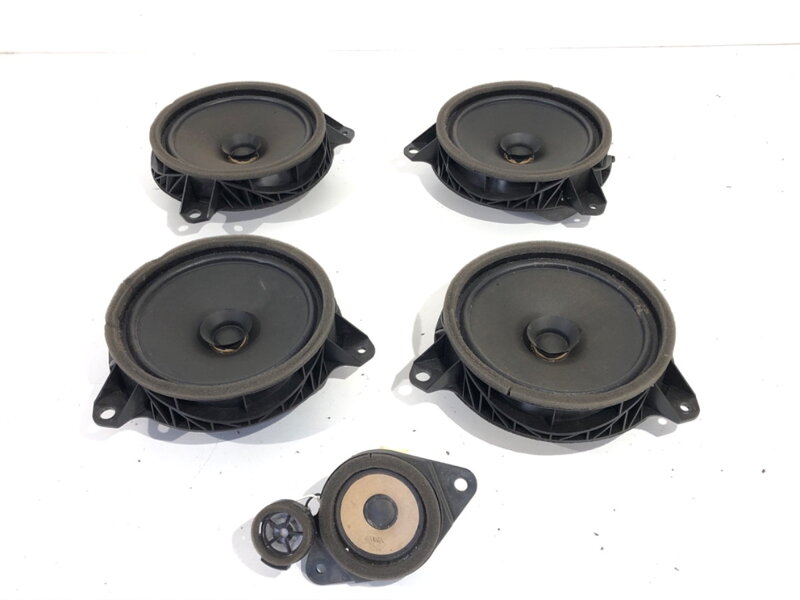 REPRODUKTORY SADA TOYOTA COROLLA KOMBI (_E21_) 2019 - 2022 86160-02B80 REPRODUKTORY SADA TOYOTA COROLLA KOMBI (_E21_) 2019 - 2022 86160-02B80