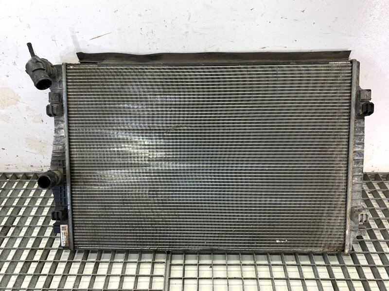 CHLADIČ VODY SKODA OCTAVIA IV COMBI (NX5) 2019 - 2022 5Q0121251GR CHLADIČ VODY SKODA OCTAVIA IV COMBI (NX5) 2019 - 2022 5Q0121251GR