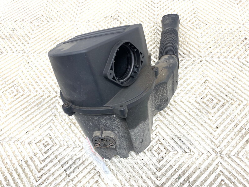 KRYT FILTRA VZDUCHU VW POLO V (6R1, 6C1) 2009 - 2022 6R0129601C KRYT FILTRA VZDUCHU VW POLO V (6R1, 6C1) 2009 - 2022 6R0129601C