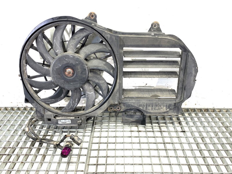 VENTILÁTOR CHLADIČA AUDI A4 B6 (8E2) 2000 - 2005 8E0121205Q VENTILÁTOR CHLADIČA AUDI A4 B6 (8E2) 2000 - 2005 8E0121205Q