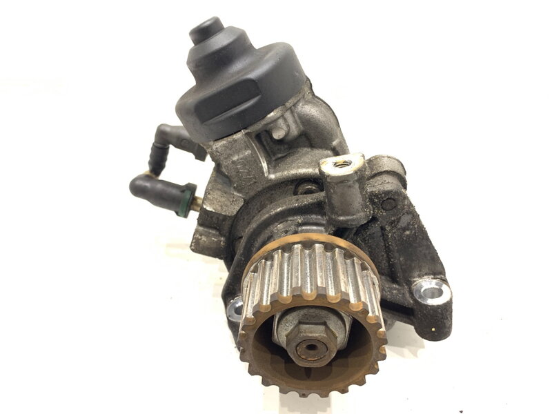 VSTREKOVACIE ČERPADLO RENAULT CLIO IV (BH_) 2012 - 2022 167007358R VSTREKOVACIE ČERPADLO RENAULT CLIO IV (BH_) 2012 - 2022 167007358R