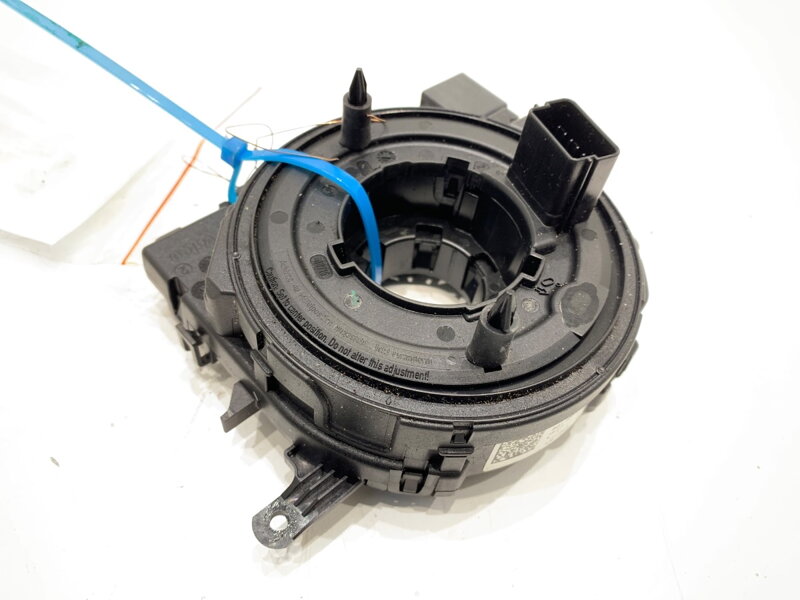 KRÚŽOK SLIMÁK AIRBAGU SKODA KAROQ (NU7, ND7) 2017 - 2022 5Q1953569A KRÚŽOK SLIMÁK AIRBAGU SKODA KAROQ (NU7, ND7) 2017 - 2022 5Q1953569A