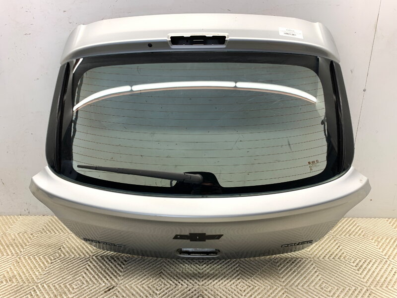 VEKO BATOŽINOVÉHO PRIESTORU KUFOR ZADNÝ CHEVROLET CRUZE LIFTBACK (J305) 2010 - 2022