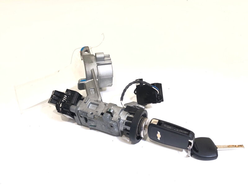 SPÍNACIA SKRINKA CHEVROLET CRUZE LIFTBACK (J305) 2010 - 2022 20939745 SPÍNACIA SKRINKA CHEVROLET CRUZE LIFTBACK (J305) 2010 - 2022 20939745