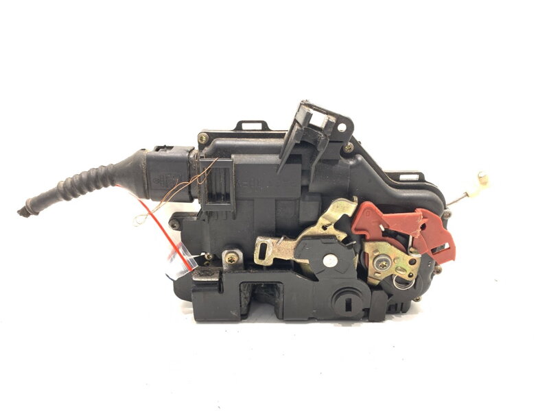 ZÁMOK DVERÍ PRAVÝ ZADNÝ AUDI A4 B6 AVANT (8E5) 2000 - 2005 8E0839016C ZÁMOK DVERÍ PRAVÝ ZADNÝ AUDI A4 B6 AVANT (8E5) 2000 - 2005 8E0839016C