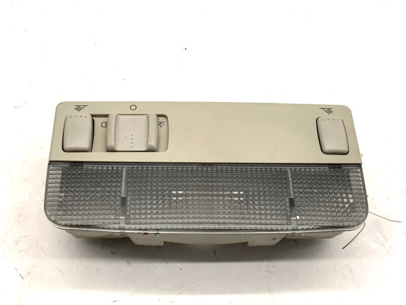 STROPNÉ SVETLO SEAT TOLEDO II (1M2) 1998 - 2006 3B0947105C STROPNÉ SVETLO SEAT TOLEDO II (1M2) 1998 - 2006 3B0947105C