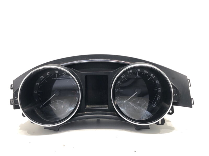TACHOMETER BUDÍKY SKODA SUPERB II (3T4) 2008 - 2015 3T1920840D TACHOMETER BUDÍKY SKODA SUPERB II (3T4) 2008 - 2015 3T1920840D