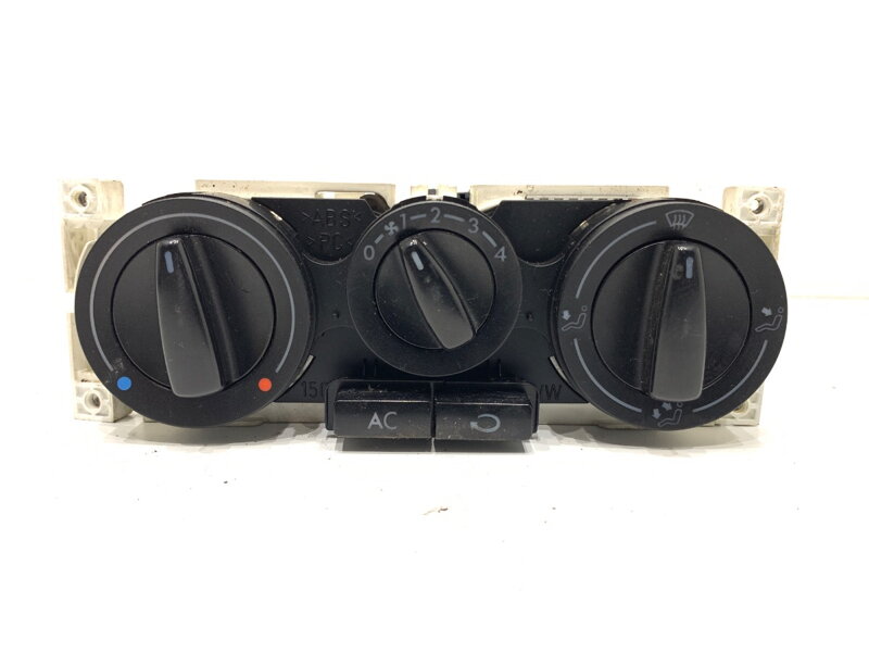 PANEL OVLÁDANIA VENTILÁCIE VW GOLF IV (1J1) 1997 - 2008 1J0820045K