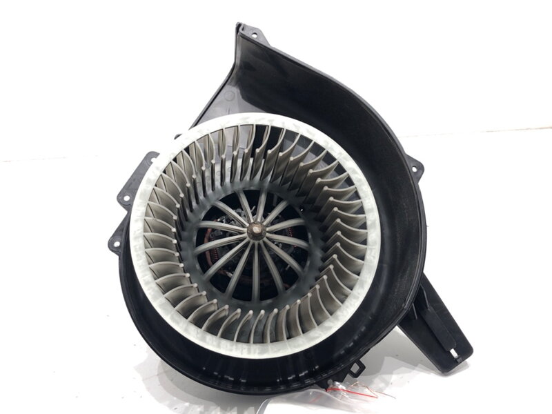 VENTILÁTOR KÚRENIA SEAT IBIZA IV (6J5, 6P1) 2008 - 2017 VENTILÁTOR KÚRENIA SEAT IBIZA IV (6J5, 6P1) 2008 - 2017