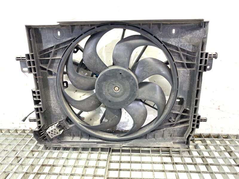 VENTILÁTOR CHLADIČA DACIA LODGY (JS_) 2012 - 2022 214819617R VENTILÁTOR CHLADIČA DACIA LODGY (JS_) 2012 - 2022 214819617R