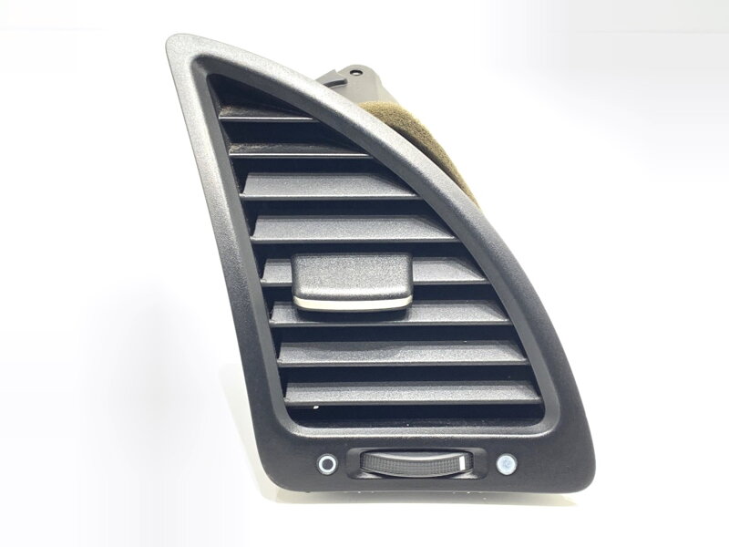 MRIEŽKA VENTILÁCIE PRAVÁ PREDNÁ HONDA CIVIC VIII HATCHBACK (FN, FK) 2005 - 2022 77630-SMG-G000-M1