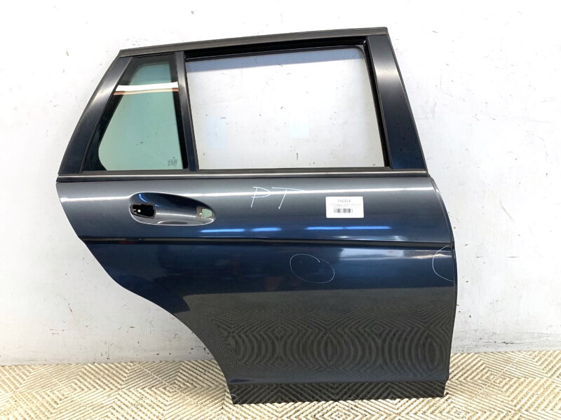 DVERE PRAVÉ ZADNÉ MERCEDES-BENZ CLASS C T-MODEL (S204) 2007 - 2014