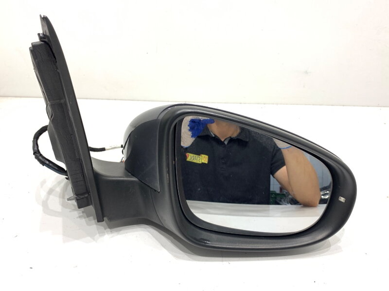 SPÄTNÉ ZRKADLO PRAVÉ VW GOLF VI (5K1) 2008 - 2014