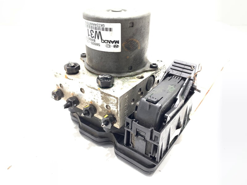 ČERPADLO KIA SPORTAGE III (SL) 2009 - 2022 58920-3U310