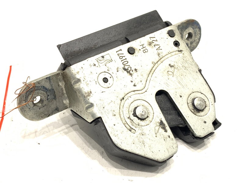 ZÁMOK VEKA BATOŽINOVÉHO PRIESTORU ZADNÝ OPEL CORSA D (S07) 2006 - 2014 55701971