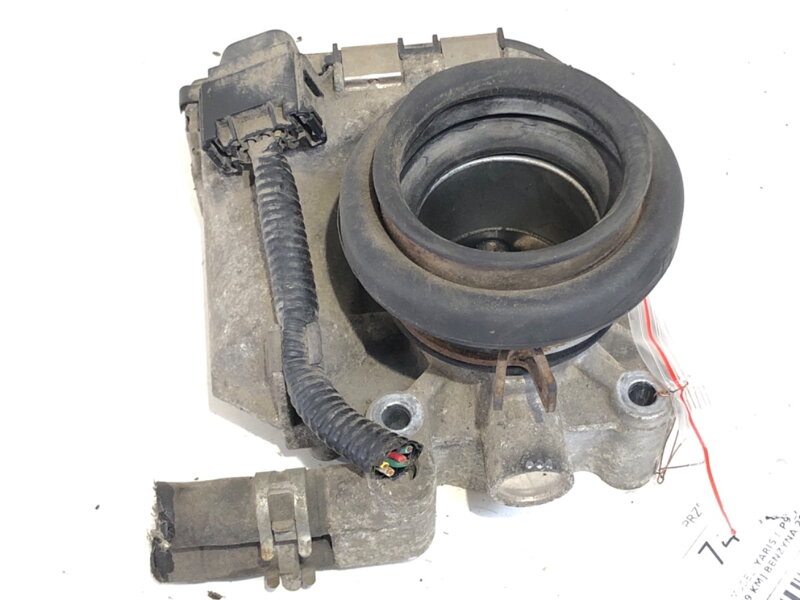 ŠKRTIACA KLAPKA TOYOTA YARIS (_P9_) 2005 - 2014 22030-0Q010-A