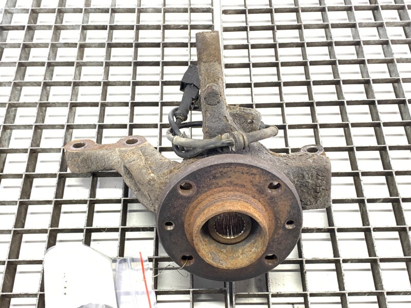 OTOČ ĽAVÁ PREDNÁ RENAULT CLIO III (BR0/1, CR0/1) 2005 - 2014 OTOČ ĽAVÁ PREDNÁ RENAULT CLIO III (BR0/1, CR0/1) 2005 - 2014