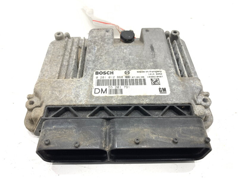 RIADIACA JEDNOTKA MOTORA OPEL VECTRA C KOMBI (Z02) 2003 - 2009 0281012868