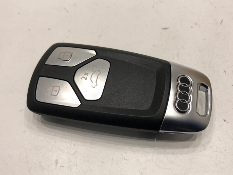 KĽÚČ DIAĽKOVÉ OVLÁDANIE AUDI A4 B9 AVANT (8W5, 8WD) 2015 - 2025 4M0959754CS