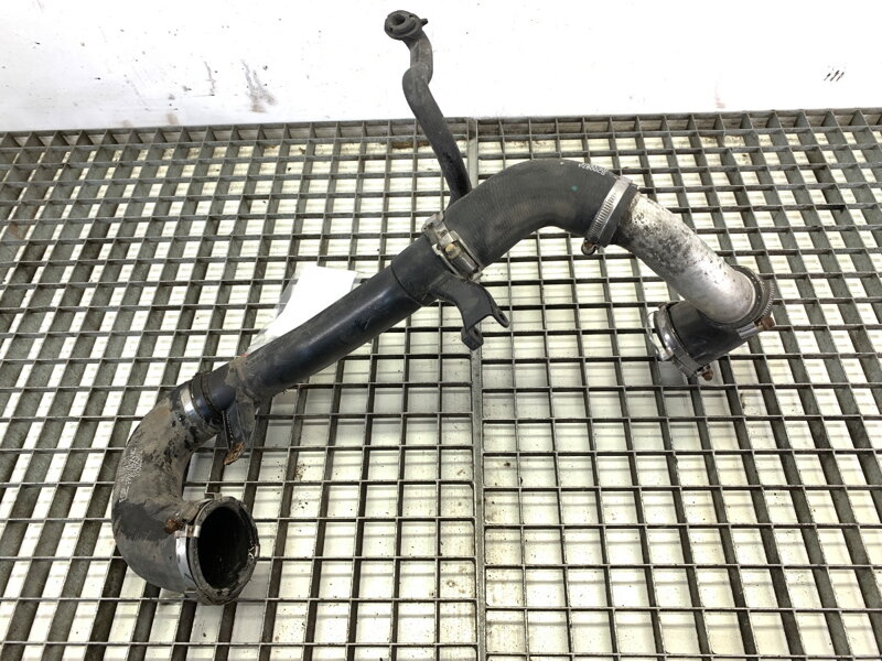 VZDUCHOVÉ POTRUBIE OPEL VECTRA C KOMBI (Z02) 2003 - 2009 315025692