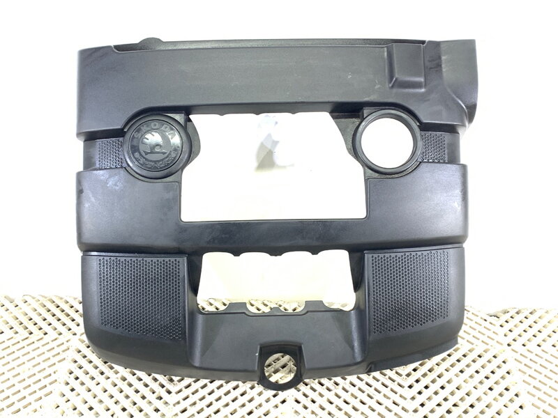 VEKO / KRYT MOTORA SKODA OCTAVIA II COMBI (1Z5) 2004 - 2013 06A103925CE VEKO / KRYT MOTORA SKODA OCTAVIA II COMBI (1Z5) 2004 - 2013 06A103925CE