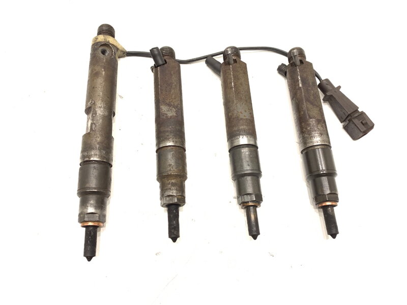 VSTREKOVAČE SADA AUDI A4 B5 (8D2) 1994 - 2001 028130201T