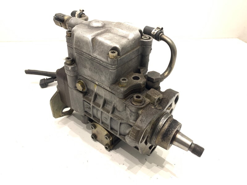 VSTREKOVACIE ČERPADLO AUDI A4 B5 (8D2) 1994 - 2001 028130115A