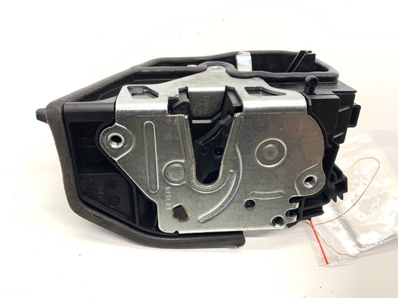 ZÁMOK DVERÍ ĽAVÝ ZADNÝ BMW X5 (E70) 2006 - 2013 7229459 ZÁMOK DVERÍ ĽAVÝ ZADNÝ BMW X5 (E70) 2006 - 2013 7229459