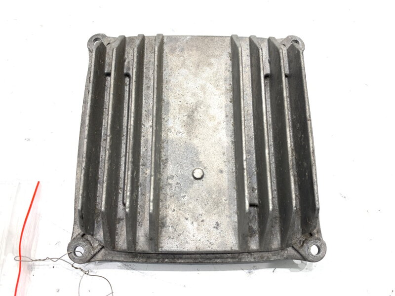 RIADIACA JEDNOTKA LED MERCEDES-BENZ CLS (C218) 2011 - 2017 A2189009800