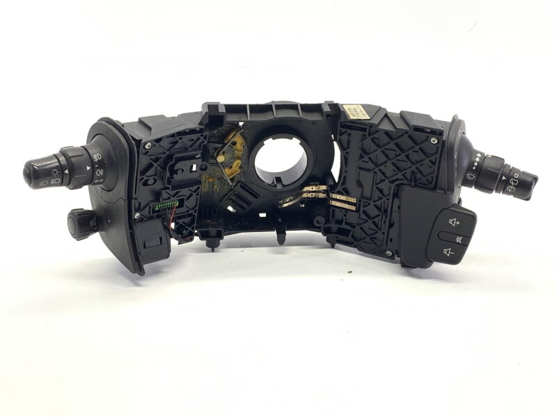 PREPÍNAČ ZDRUŽENÝ RENAULT SCÉNIC II (JM0/1_) 2003 - 2010 8200127728