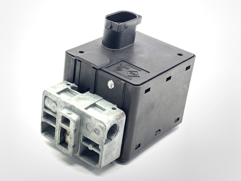 ZÁMOK VOLANTU RENAULT SCÉNIC II (JM0/1_) 2003 - 2010 8200033233