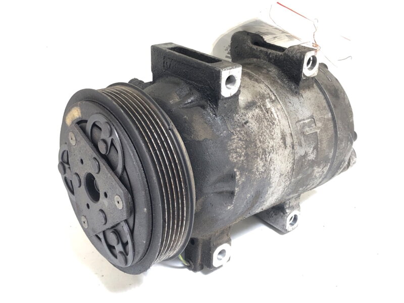 KOMPRESOR KLIMATIZÁCIE AUDI A6 C4 (4A2) 1994 - 1997 4A0260805AD