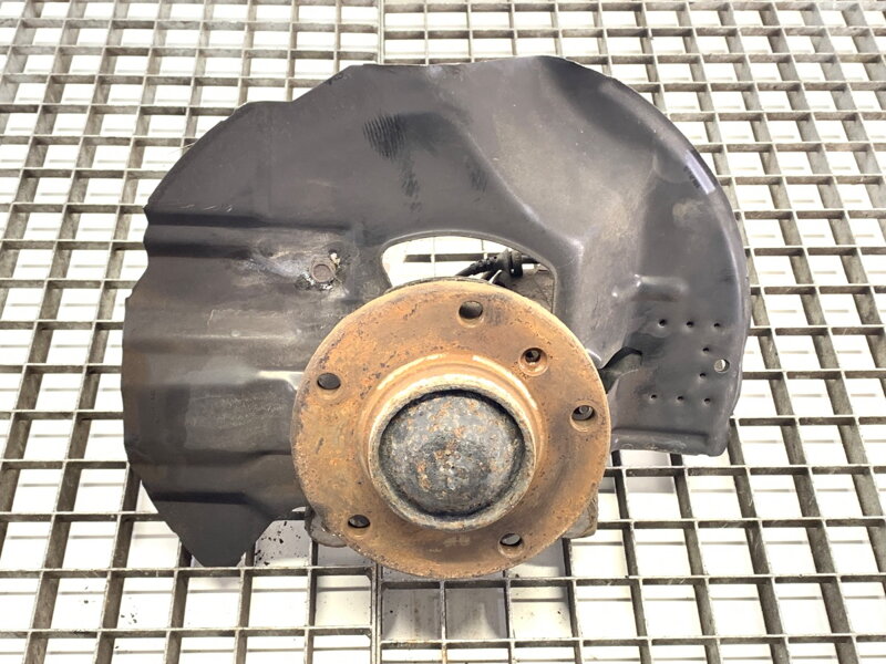 OTOČ ĽAVÁ PREDNÁ BMW 3 (E46) 1997 - 2005