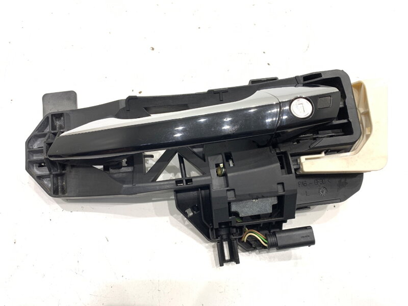 KĽUČKA VONKAJŠIA ĽAVÁ PREDNÁ MERCEDES-BENZ CLASS S (W221) 2005 - 2013