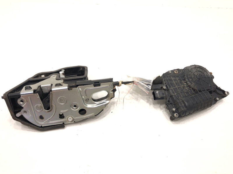 ZÁMOK DVERÍ ĽAVÝ PREDNÝ BMW 7 (F01, F02, F03, F04) 2008 - 2015 7185689