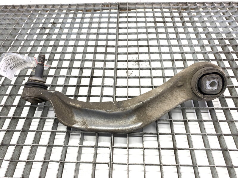 RAMENO PRAVÉ PREDNÉ BMW 7 (F01, F02, F03, F04) 2008 - 2015 RAMENO PRAVÉ PREDNÉ BMW 7 (F01, F02, F03, F04) 2008 - 2015