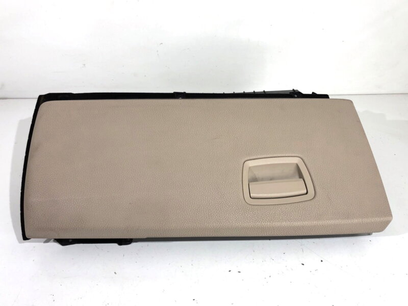 ODKLADACIA SCHRÁNKA SPOLUJAZDCA BMW 7 (F01, F02, F03, F04) 2008 - 2015 9112164 ODKLADACIA SCHRÁNKA SPOLUJAZDCA BMW 7 (F01, F02, F03, F04) 2008 - 2015 9112164