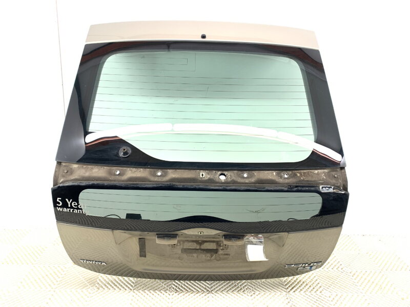 VEKO BATOŽINOVÉHO PRIESTORU KUFOR ZADNÝ TOYOTA PRIUS LIFTBACK (_W2_) 2003 - 2009