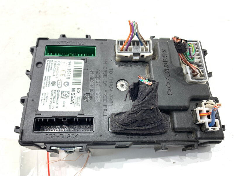 MODUL KOMFORTU RENAULT KOLEOS I (HY_) 2008 - 2022 284B11681R