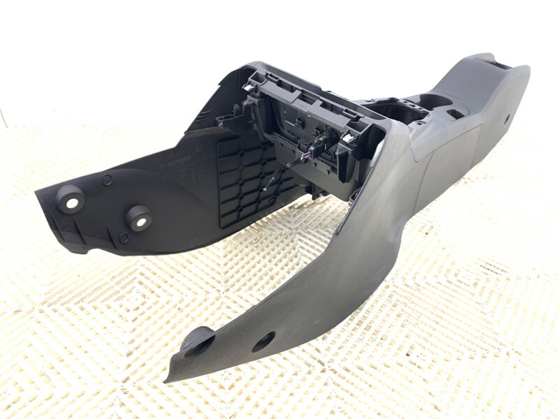 TUNEL STREDOVÝ OPEL CROSSLAND X / CROSSLAND (P17, P2QO) 2017 - 2022 13464975 TUNEL STREDOVÝ OPEL CROSSLAND X / CROSSLAND (P17, P2QO) 2017 - 2022 13464975