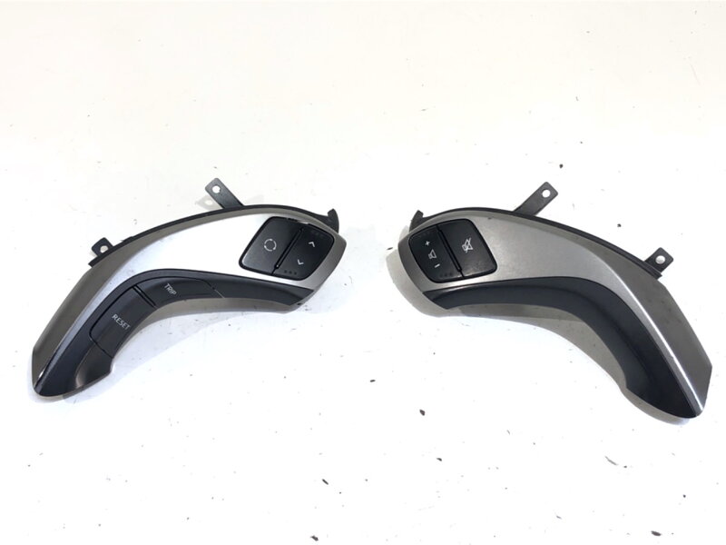 PREPÍNAČE VOLANTU HYUNDAI I30 (GD) 2011 - 2016 96700-A6650 96710-A6600 PREPÍNAČE VOLANTU HYUNDAI I30 (GD) 2011 - 2016 96700-A6650 96710-A6600