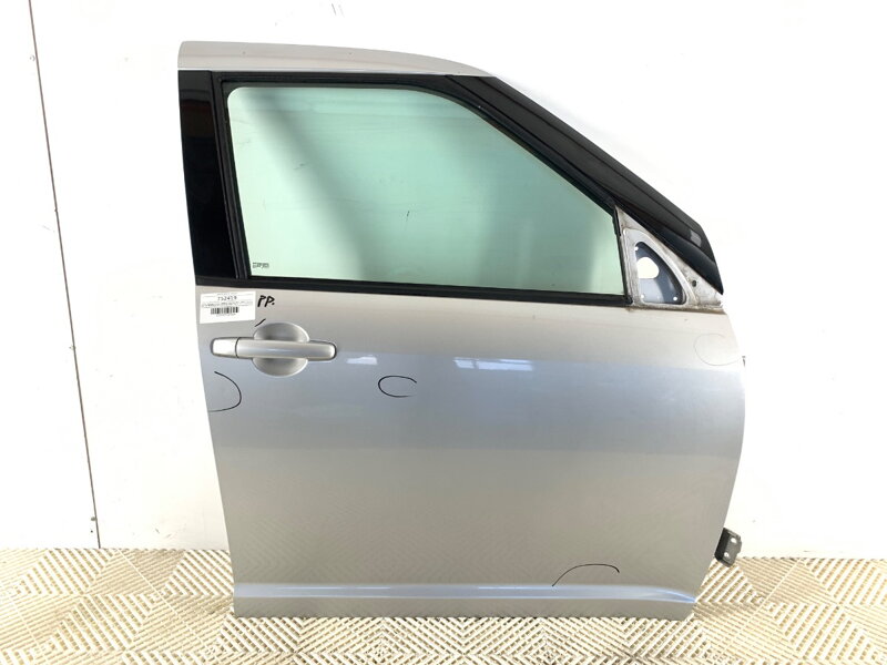 DVERE PRAVÉ PREDNÉ SUZUKI SWIFT III (MZ, EZ) 2005 - 2022